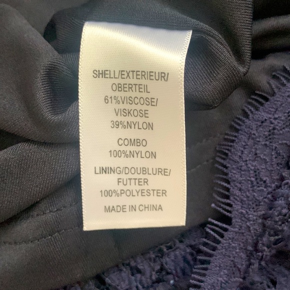 Adrianna Papell Sleeveless Lace Dress - Picture 9 of 9